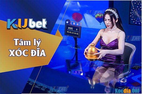 Xóc đĩa Nhật Bản