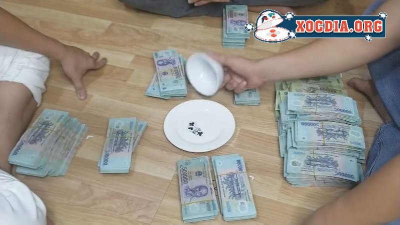 Biết Cân Bằng Tài Chính Khi Chơi Xóc đĩa
